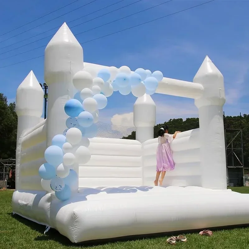 Kids Toys Rental - 3M/4M Biały/Czarny Nadmuchiwany Zamek Kastelański Skoczni