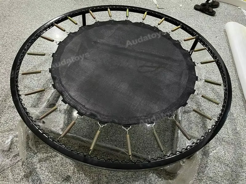 Okrągła miękka trampolina do z – Kids Toys Rental recenzja i cena